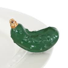 Nora A283 Christmas Pickle