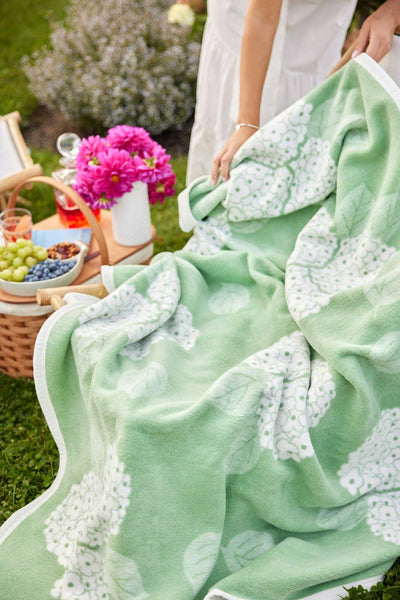 ChappyWrap Hydrangeas Sage Blanket